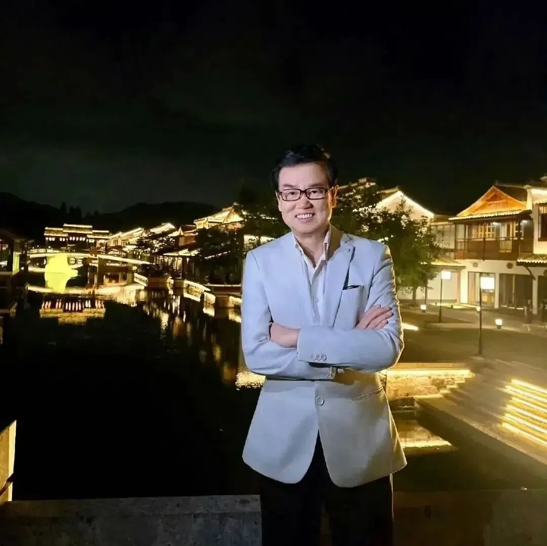 “砖头信徒”黄百鸣 配图4